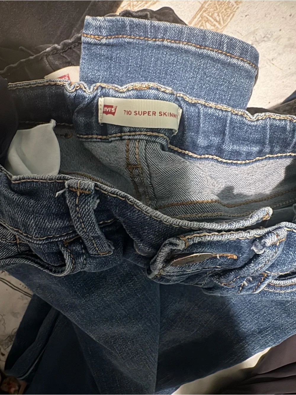 Girls' Levi’s Jeans Bundle - and t-shirt bundle size 7
